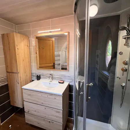 Le Mont De Piégut-Pluviers